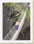 11September05 - Belfast with Caz 070 * The gals on the rope bridge that we had to pay to walk across. What a gee up * 1704 x 2272 * (756KB)
